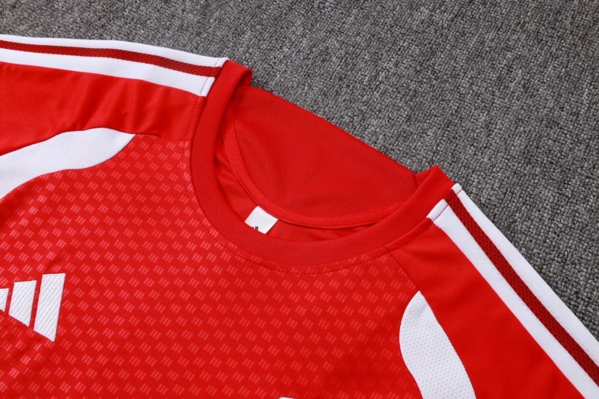 2026 Arsenal Red Training Set Shirt and Shorts
