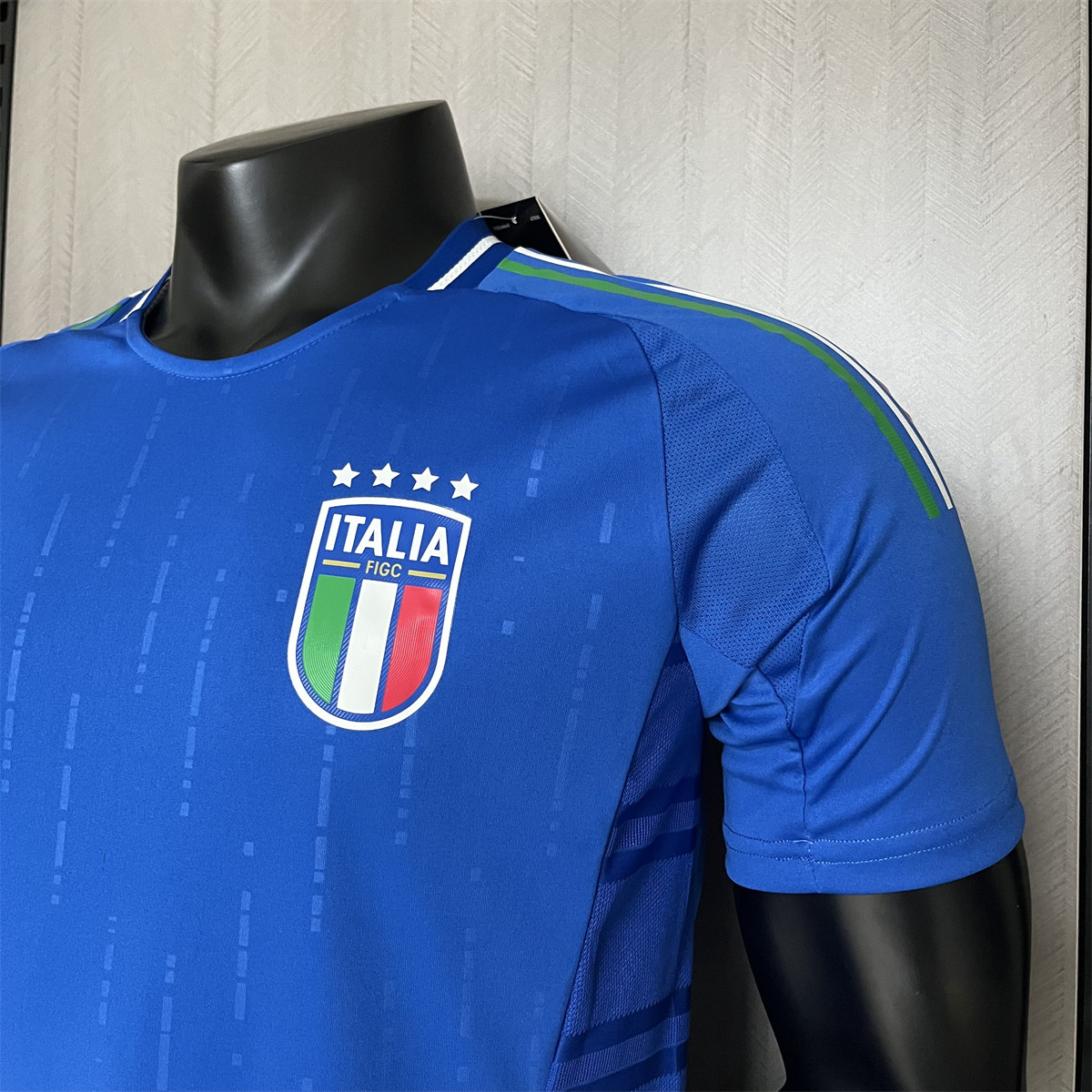 24/25 Italy Euro Home Jersey Player Version