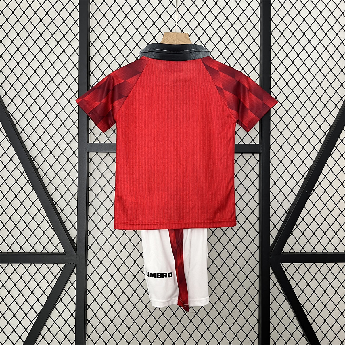 Retro Manchester United 96/97 home  jersey Kid Kits Size 16-28