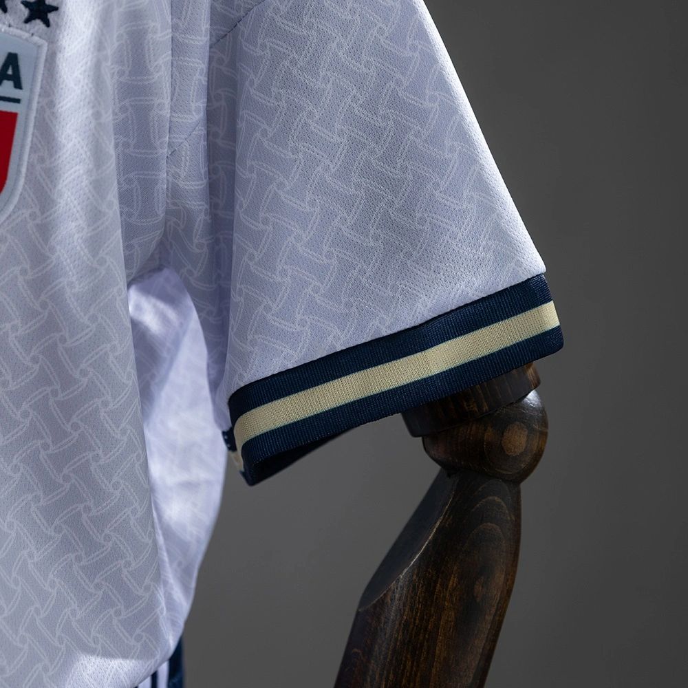 Italy 2026 World Cup Away jersey kids Kits size: 16-28