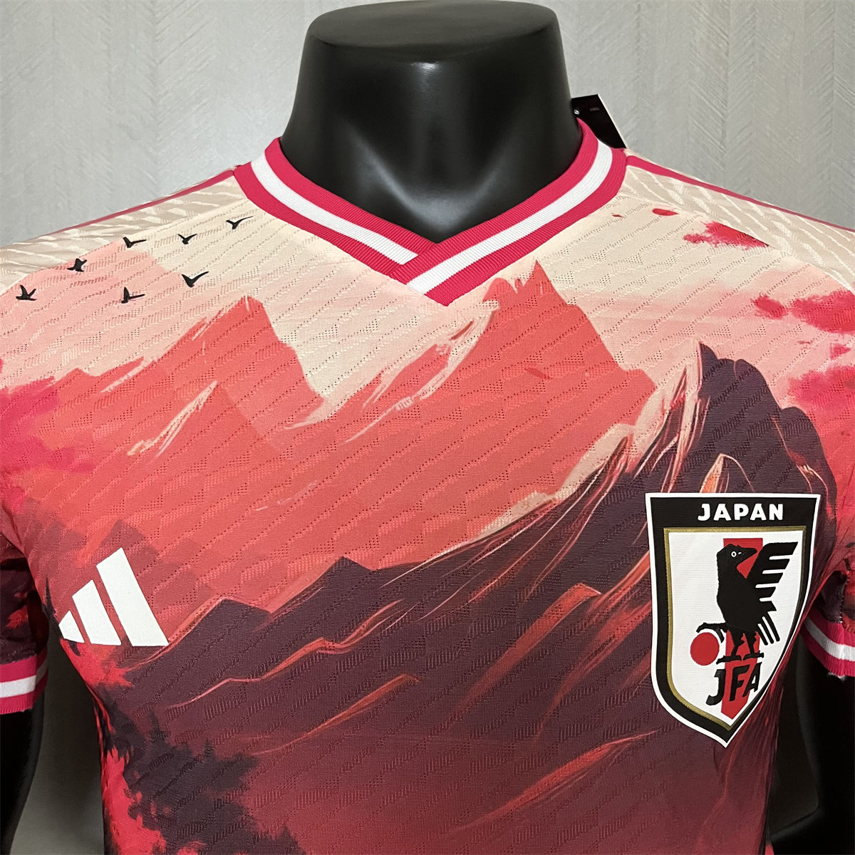 24/25 Japan Triple Towe Special Edition Jersey Player Version