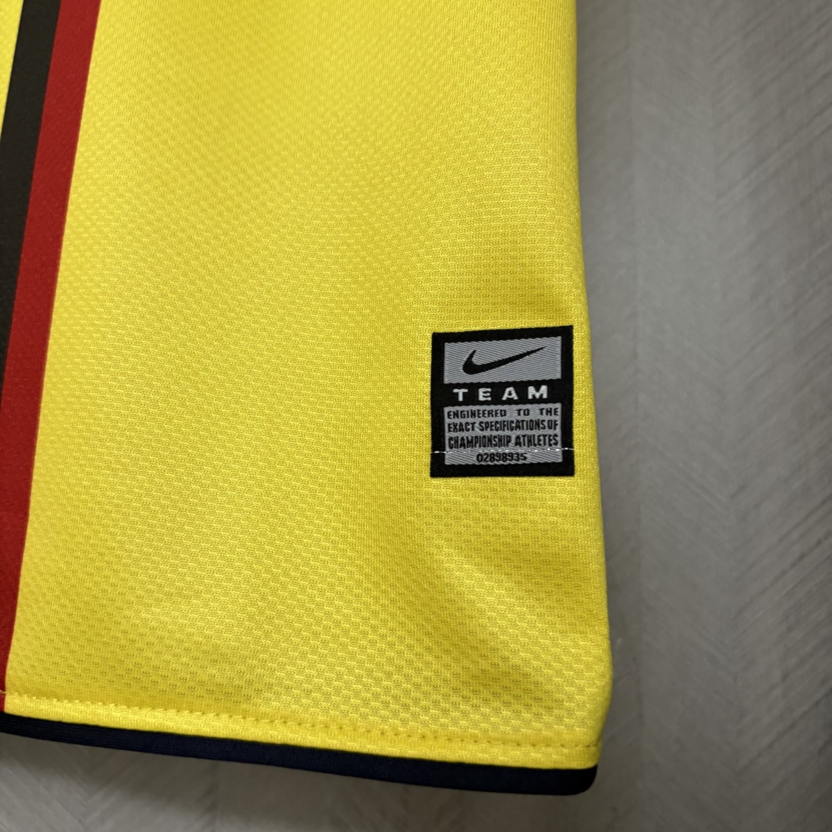 Retro Barcelona 08/09 away jersey Fan Version