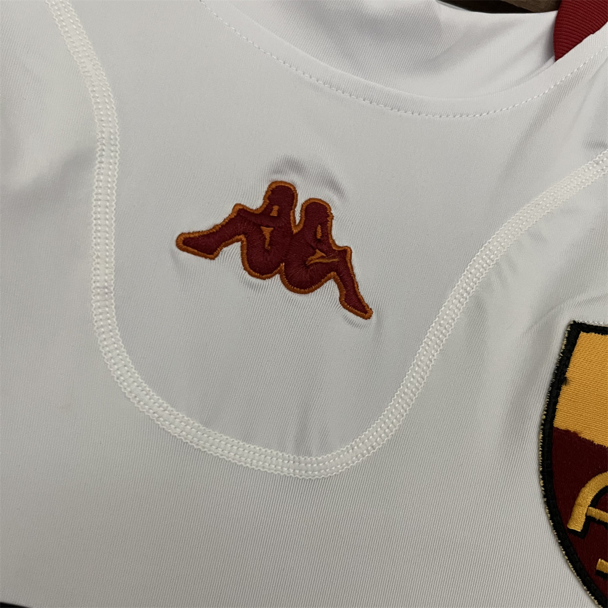 Retro Roma 01/02 Away jersey Fan Version