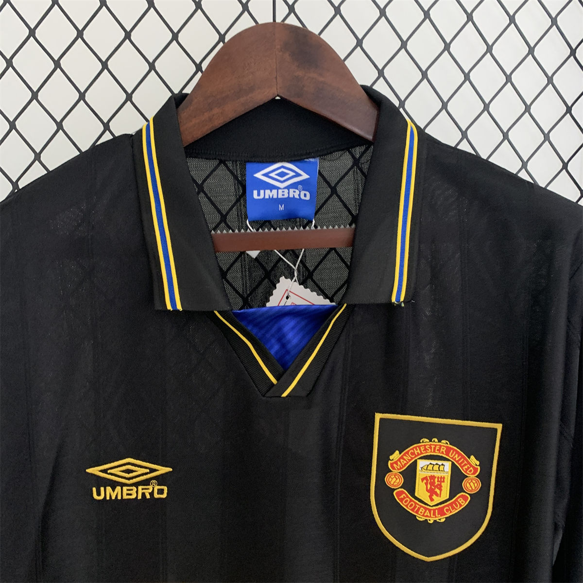 Retro Manchester United 93/95 long sleeve away jersey Fan Version
