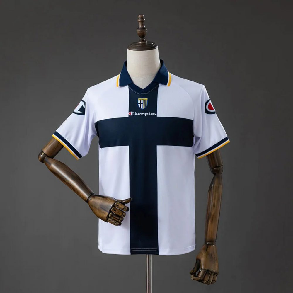 Retro 2005/06 Parma Home Jersey Fan Version