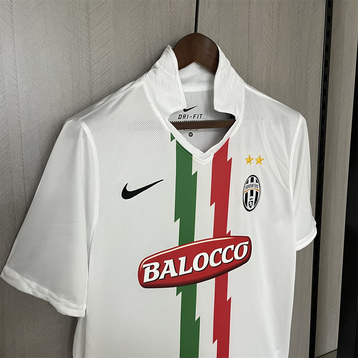Retro Juventus 10/11 Away jersey Fan Version