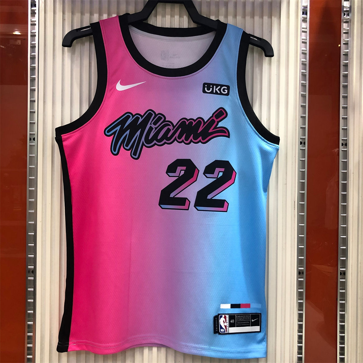 NBA Miami Hearts round neck Gradient Jersey BUTLER#22 S-XXL