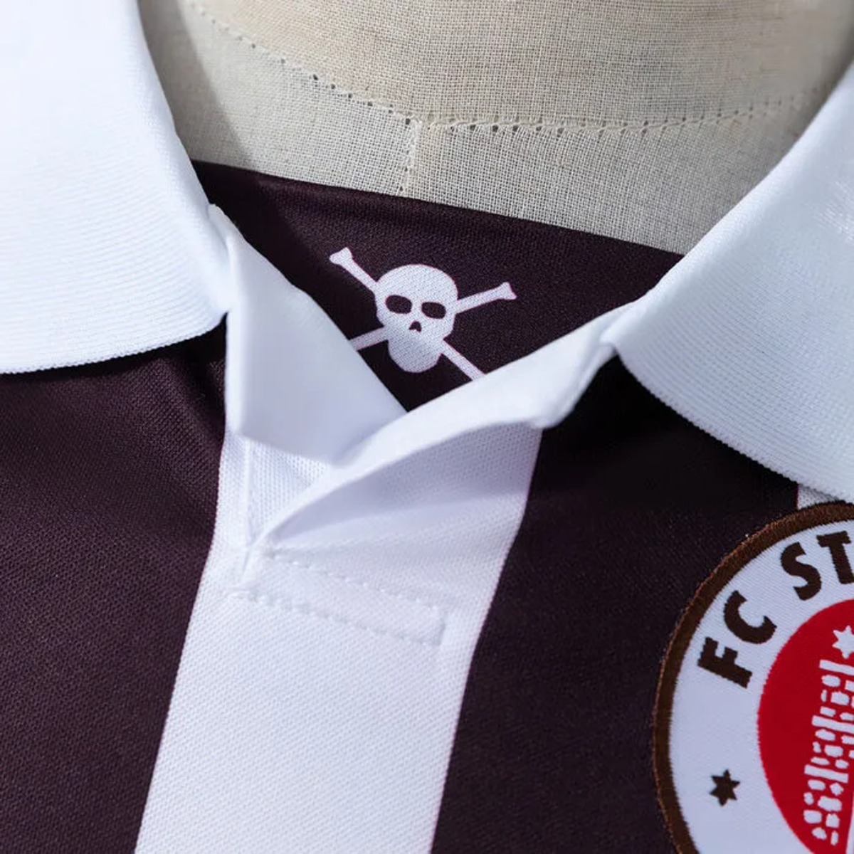 Retro 2000/01 FC St. Pauli Home Jersey Fan Version