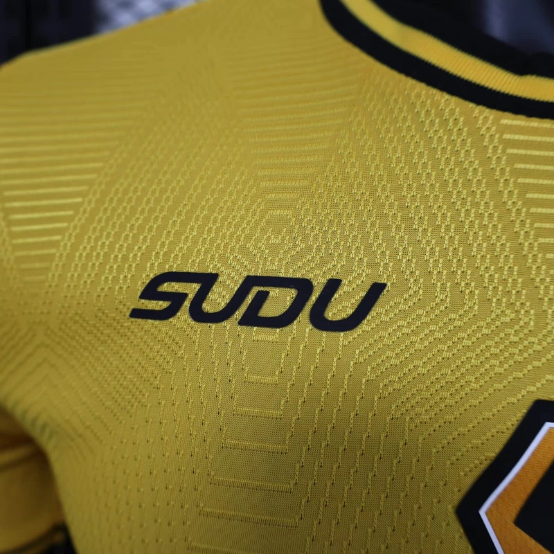 24/25 Wolves Home Jersey Player Version