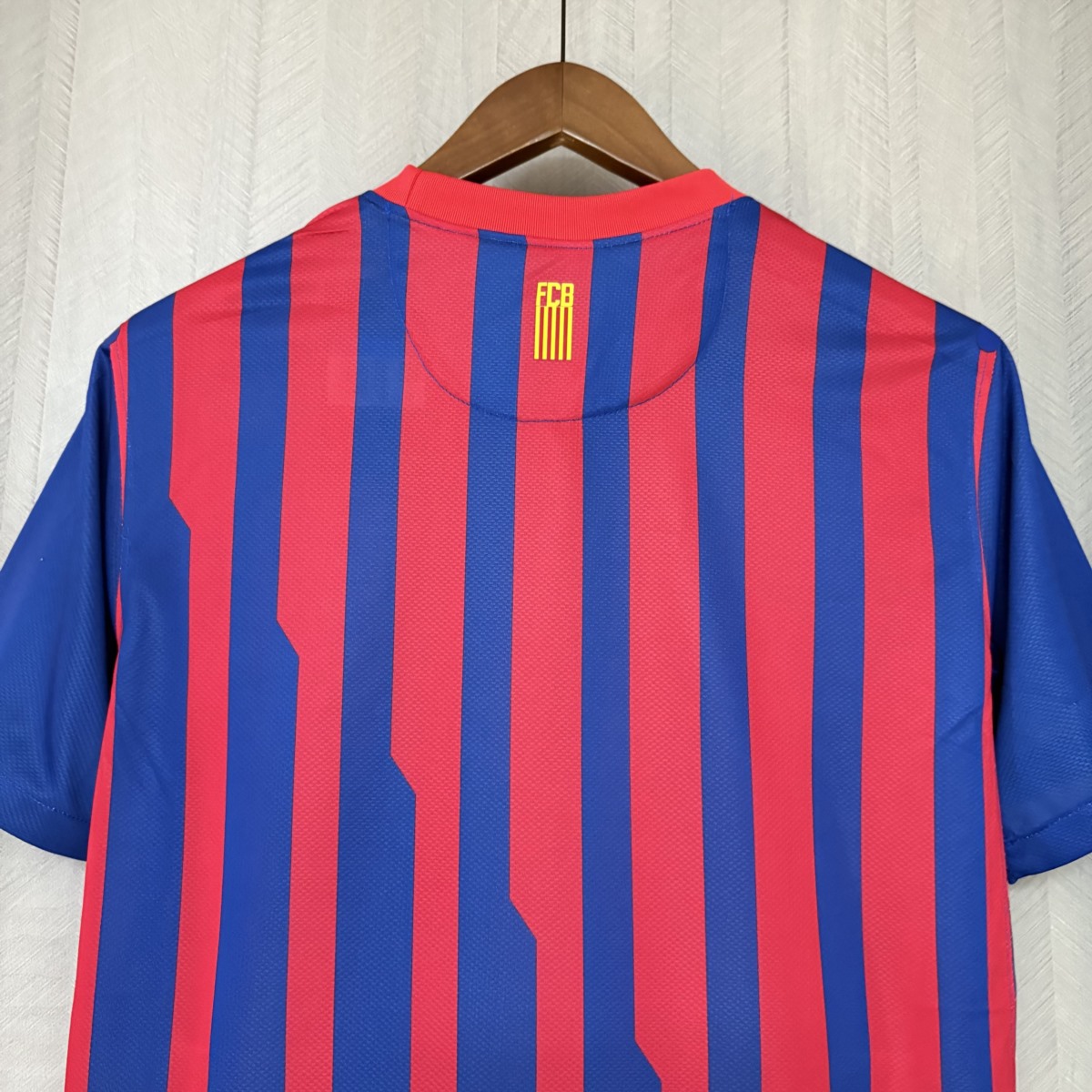 Retro Barcelona 11/12  home jersey Fan Version
