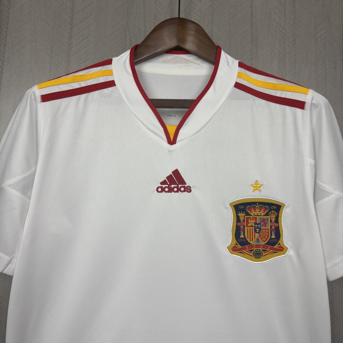 Retro Spain 2011 Away jersey Fan Version