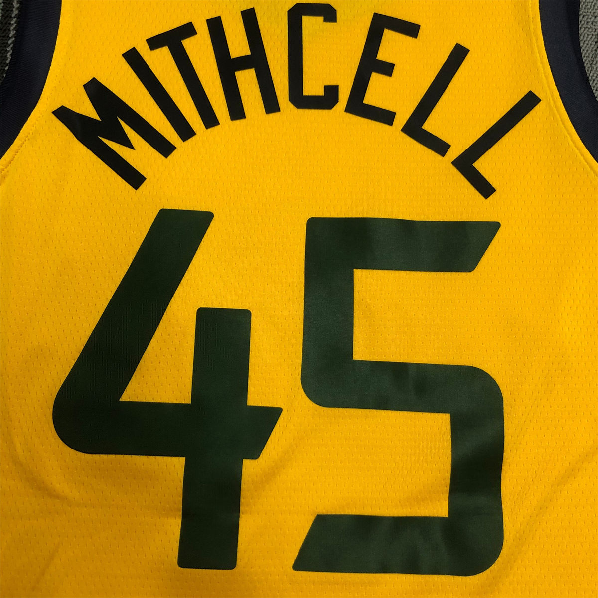 NBA Utah Jazz V-Neck Yellow Jersey MITCHELL#45 S-XXL
