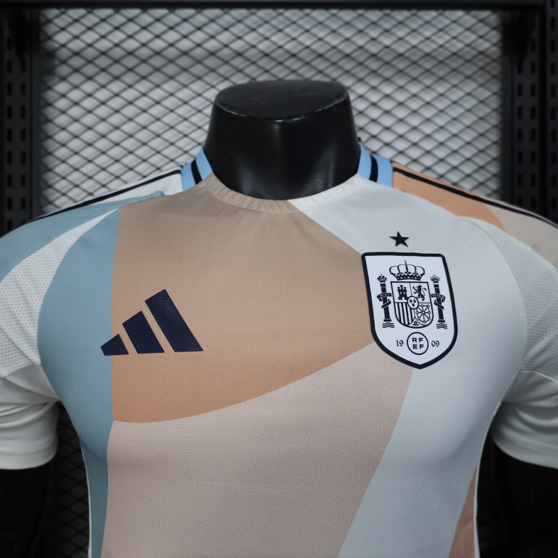 25/26 Spain Pre Match Training jersey Player Version