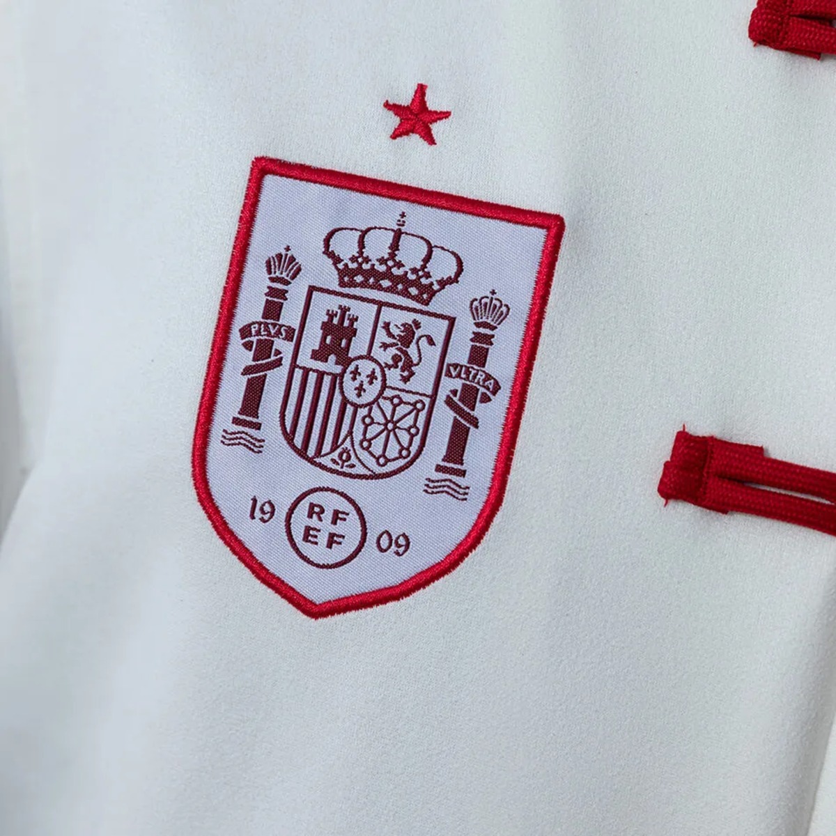 2026 Spain CNY Tang White Jacket
