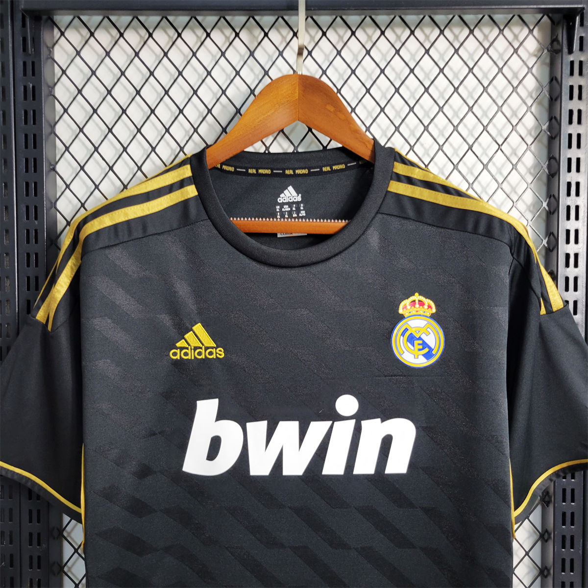 Real Madrid Retro 2011/12 Away jersey Fan Version