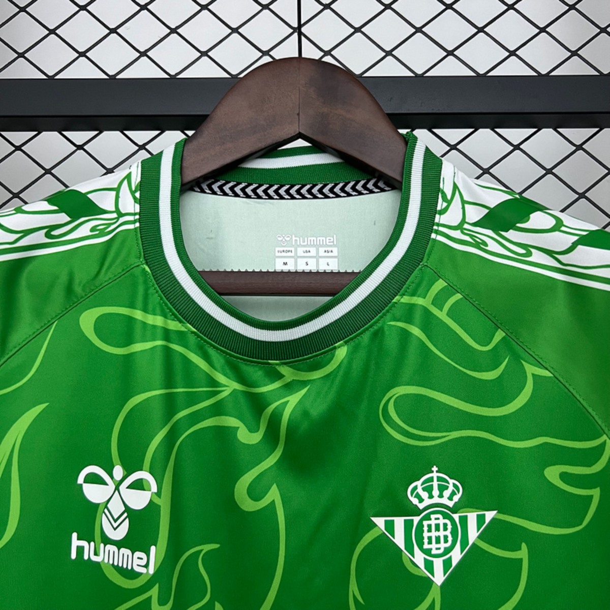 2025/26 Real Betis Pre-Match Chinese New Year Jersey Fan Version