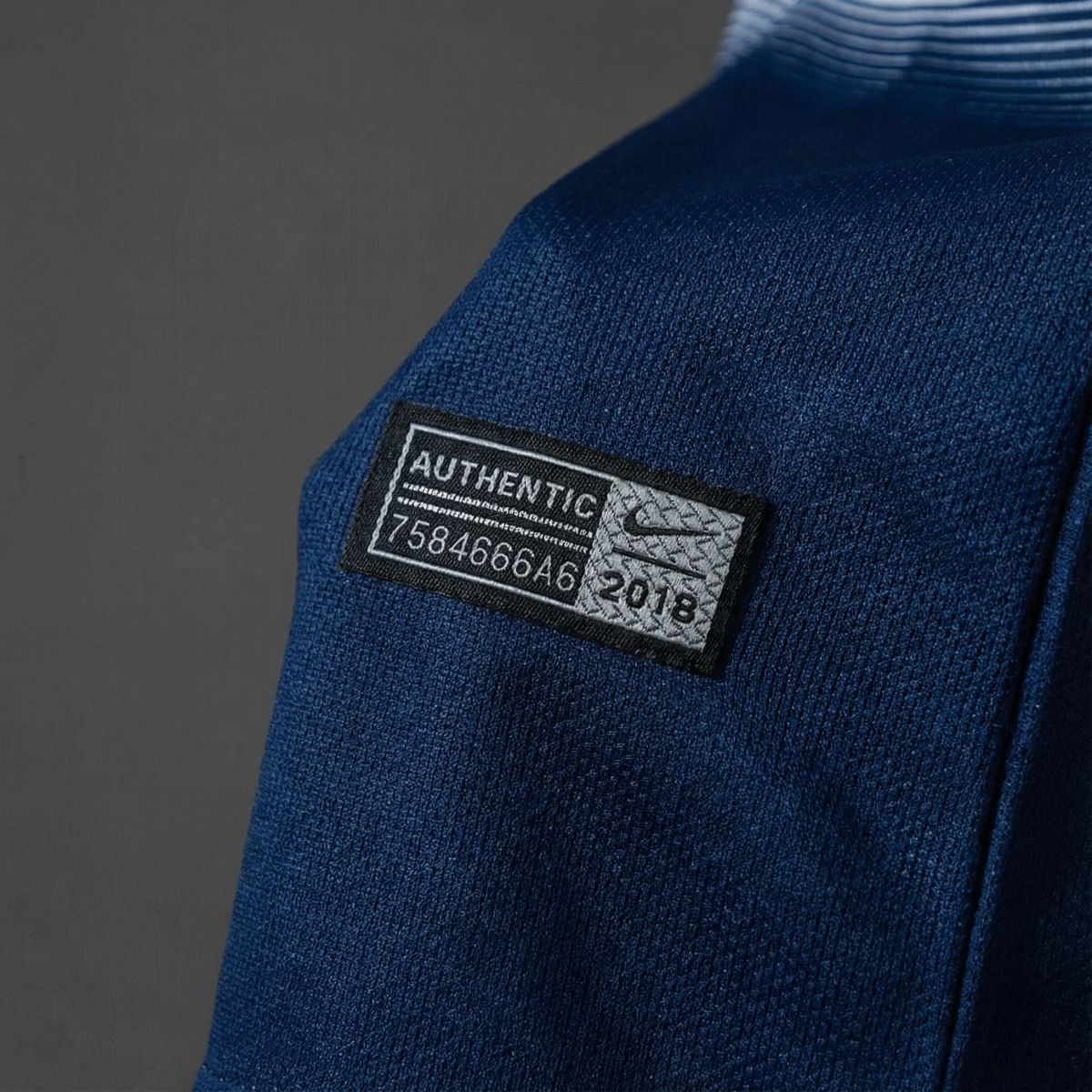 Retro Tottenham 2018/19 Home jersey Fan Version