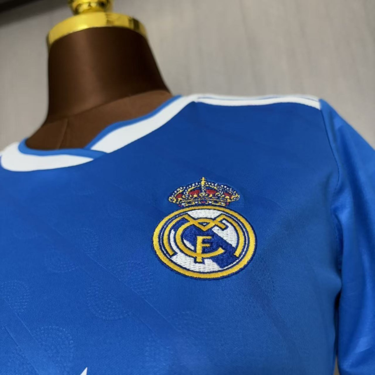 2025/26 Real Madrid Second Away Women's Jersey Fan Version