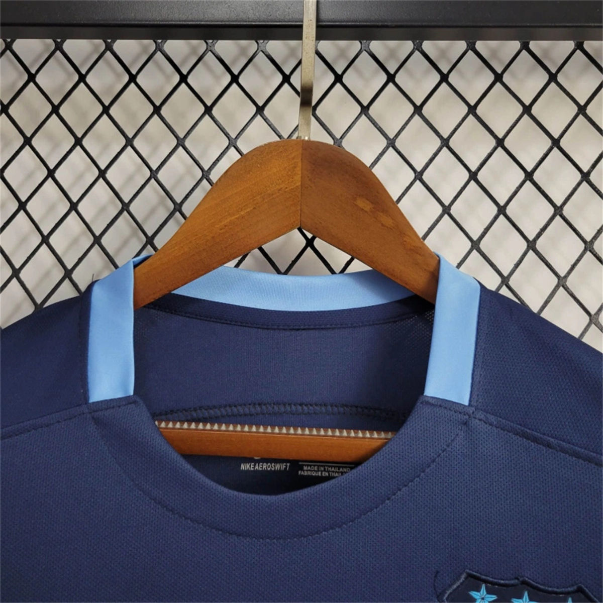 Retro Manchester City 15/16 version Away jersey Fan Version