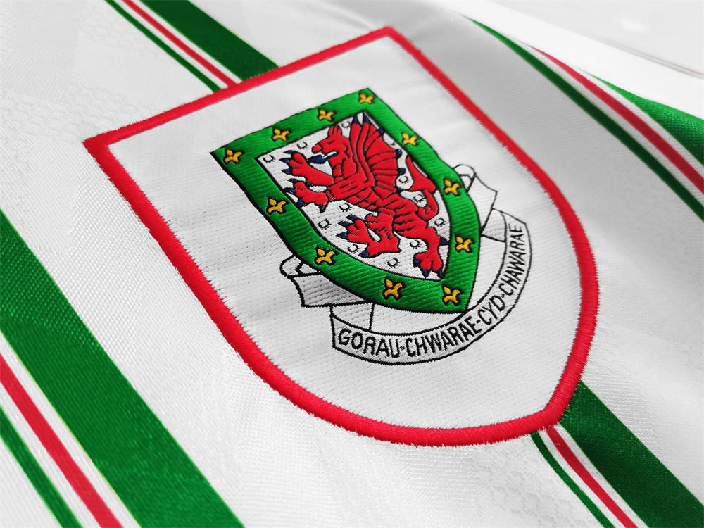Retro Wales 1993/95 Away jersey Fan Version
