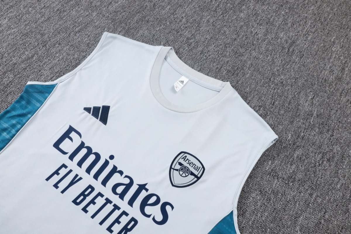 2026 Arsenal Light gray Training Set Shirt and Shorts