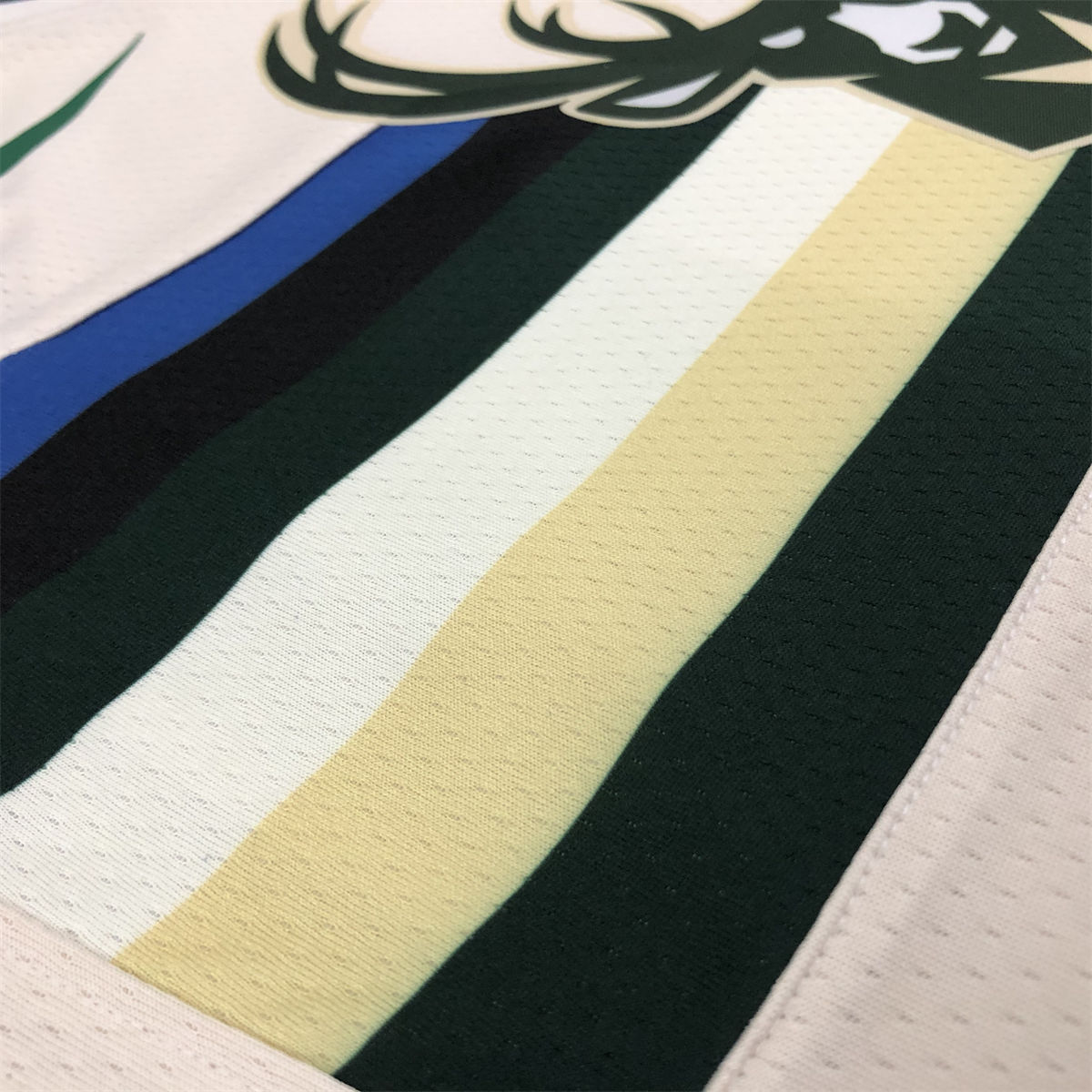 NBA Milwaukee Bucks V-Neck Beige jersey ANTETOKOUNMPO#34 S-XXL