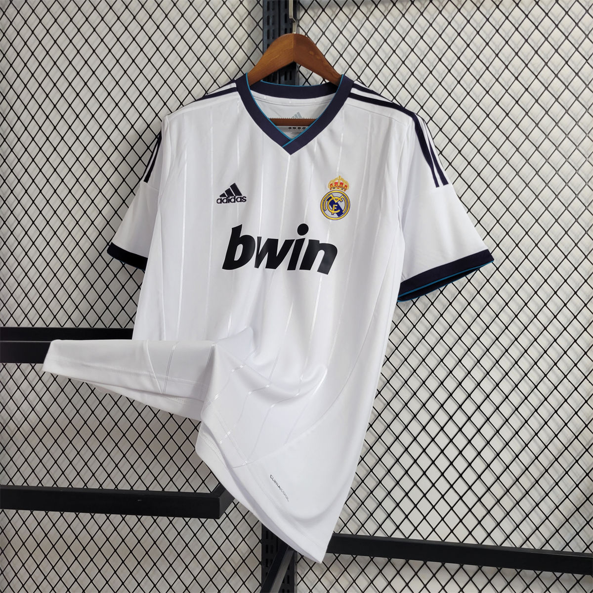Retro Real Madrid 12/13 home jersey Fan Version