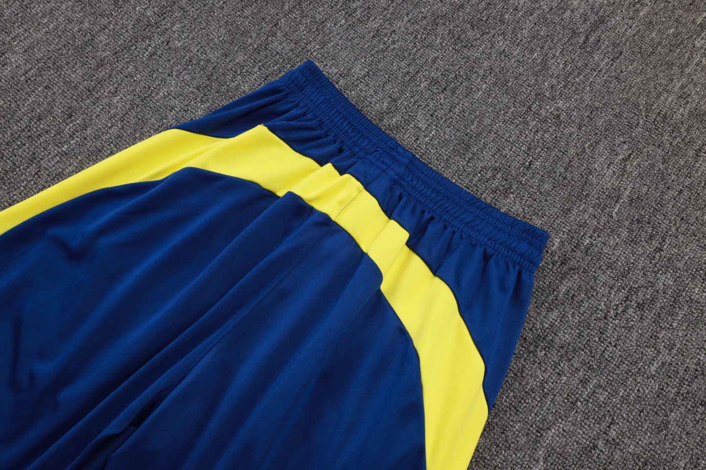 202526 Arsenal blue-yellow Long-sleeved half-pull training kit Football team kit