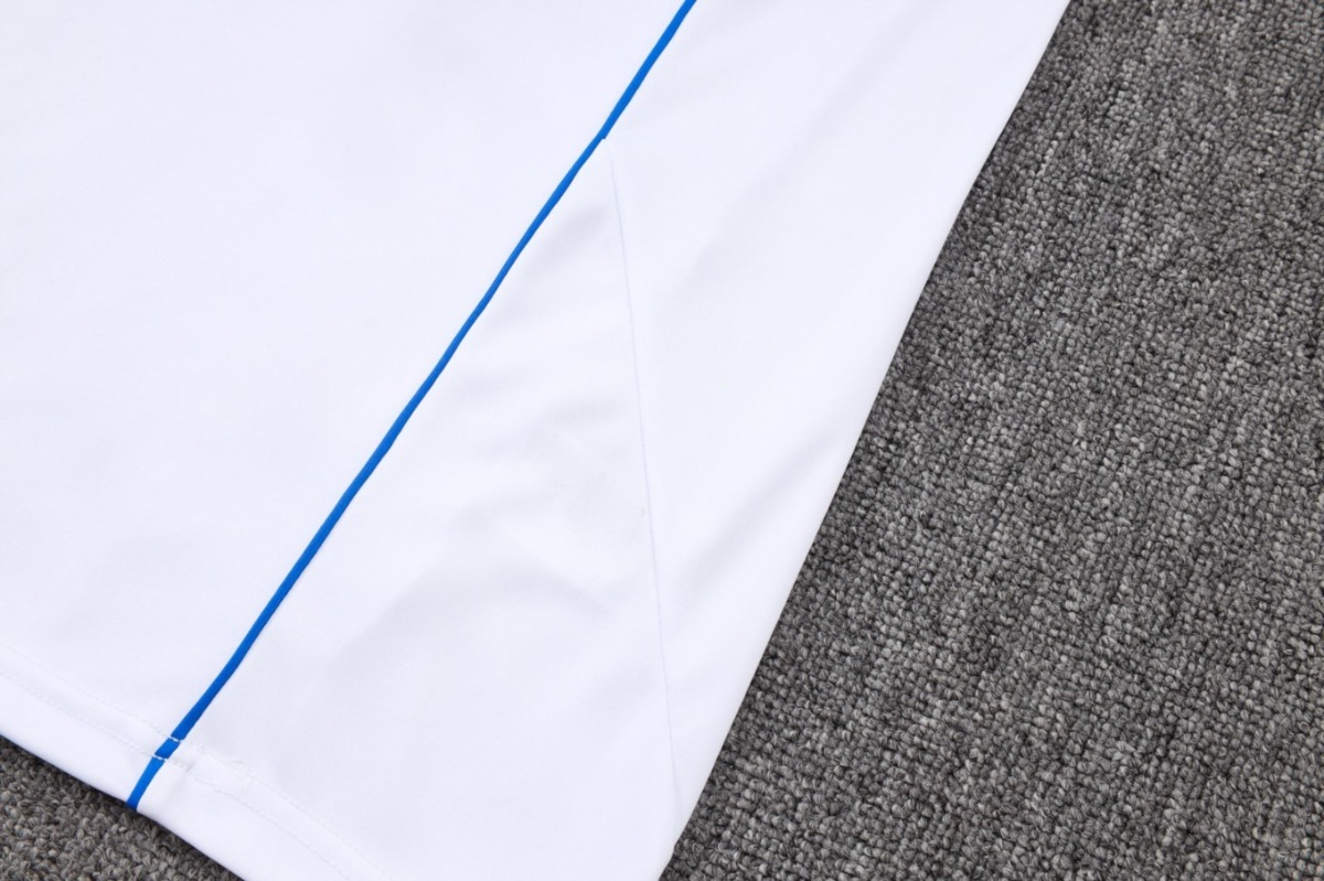 2026 Bayern Munich White Training Set Shirt and Shorts