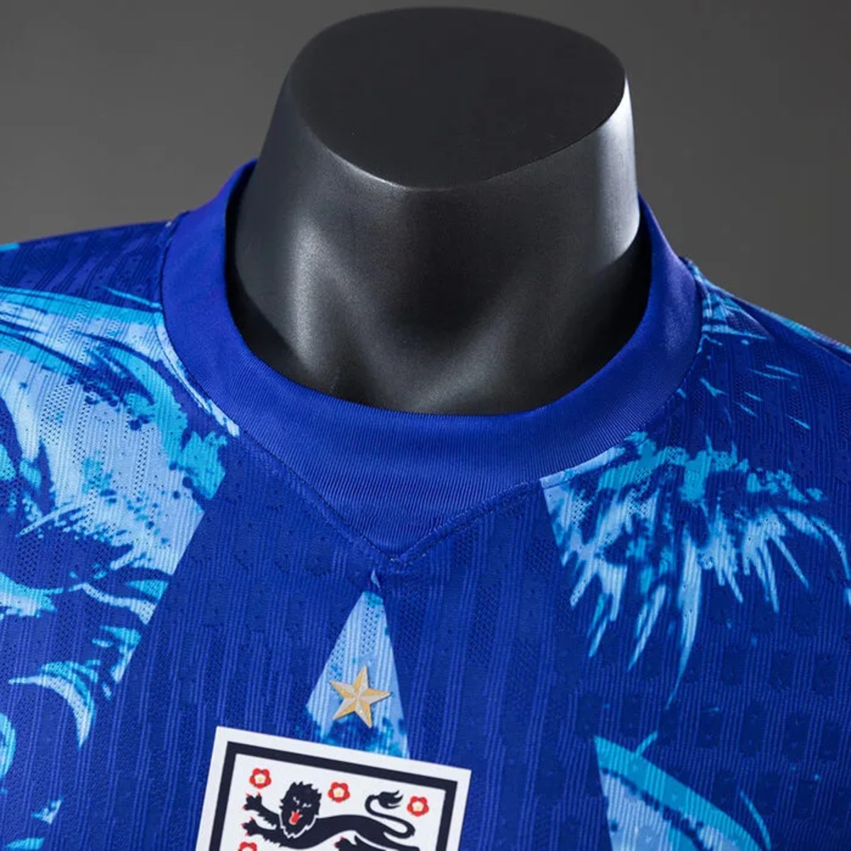 England 2026 World Cup Goalkeeper Blue Jersey Player Version
