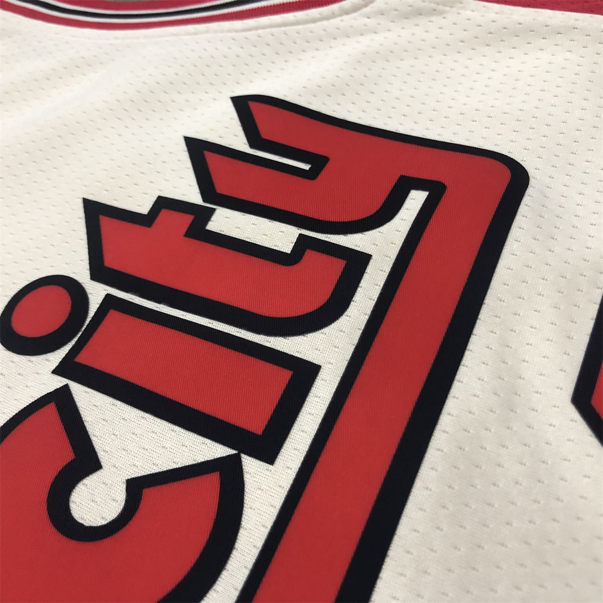 NBA Portland Trail Blazers V-Neck White Jersey McCOLLUM#3 S-XXL