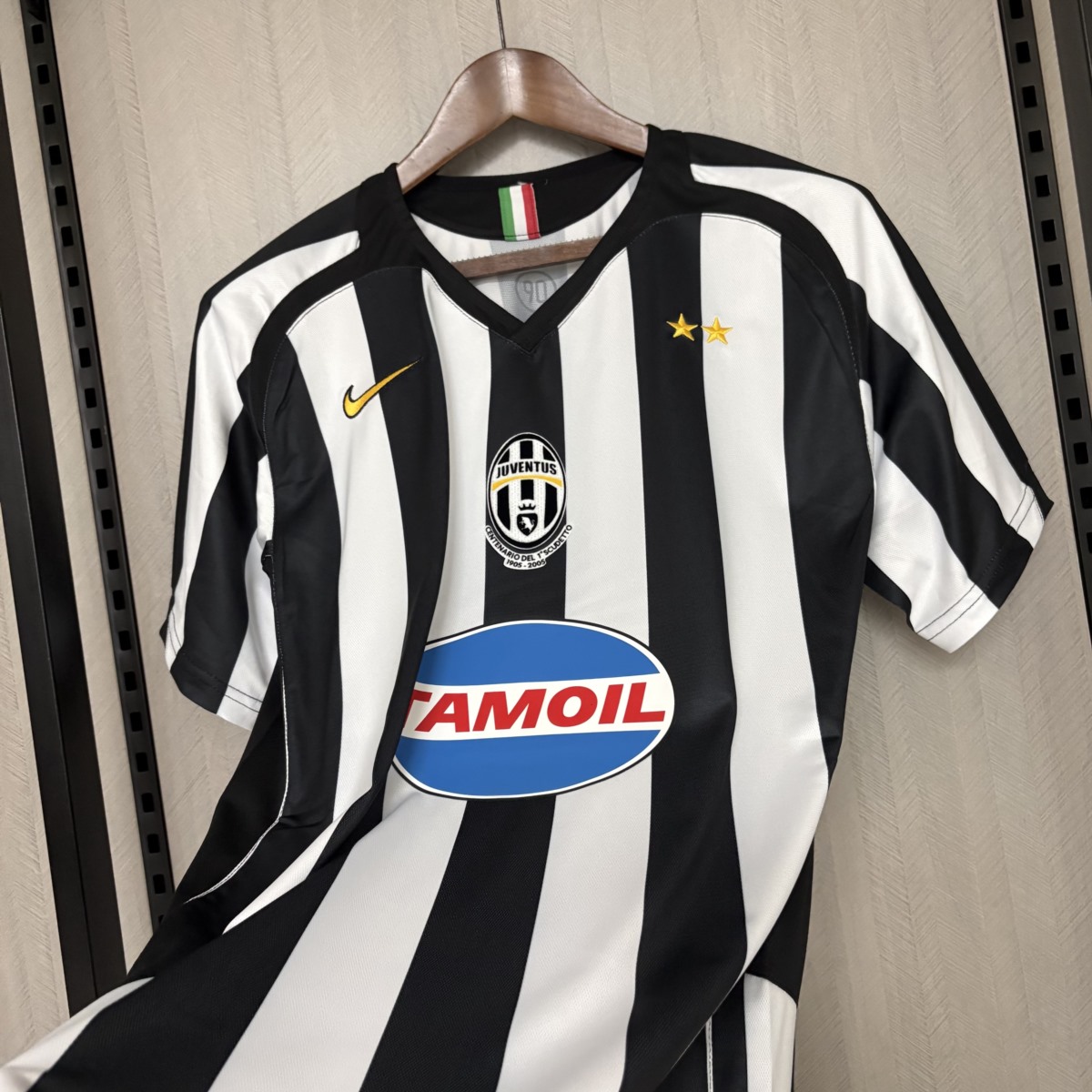 Retro Juventus 2005/06 Home  jersey Fan Version