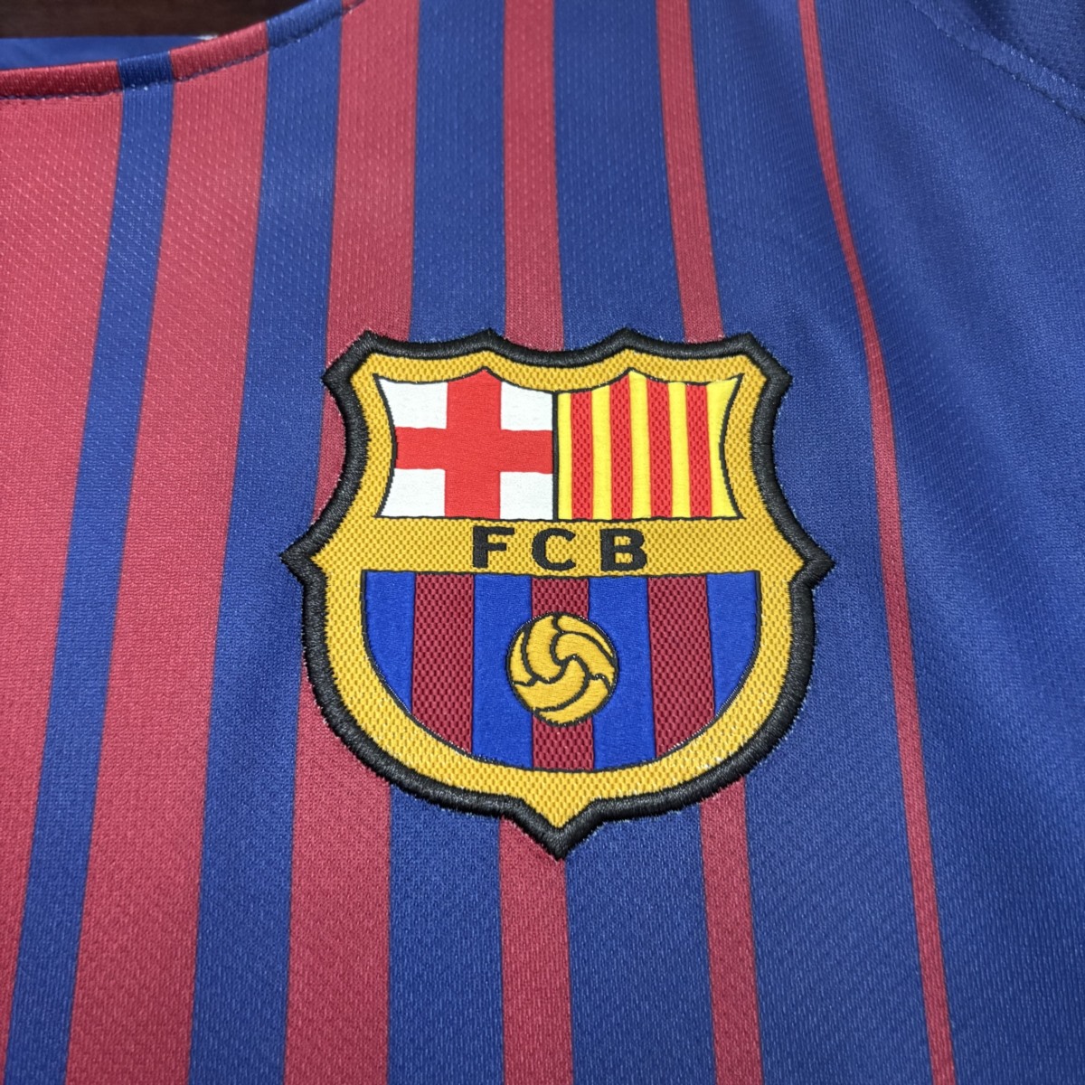 Retro Barcelona 17/18 Home jersey Fan Version