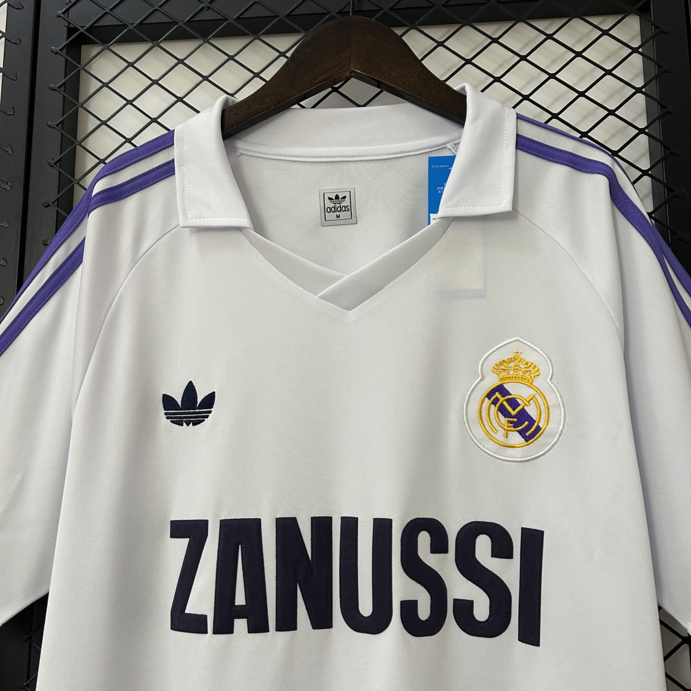 Retro Real Madrid 84/85 home jersey Fan Version
