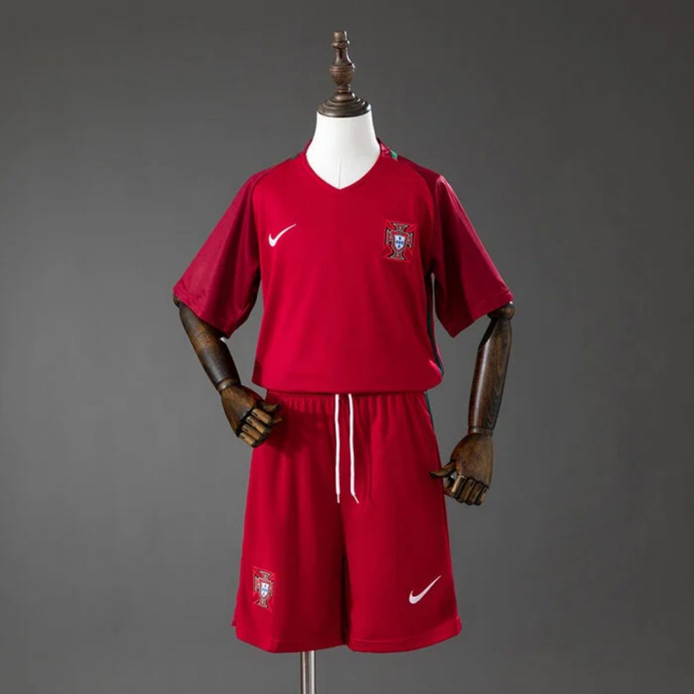 Retro Portugal 2016/17 Home Kid Kits