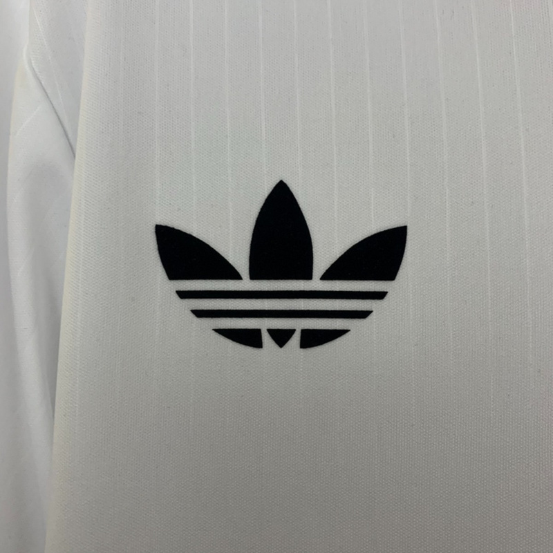 25/26 Colo Colo 100th Anniversary White Jersey Fan Version