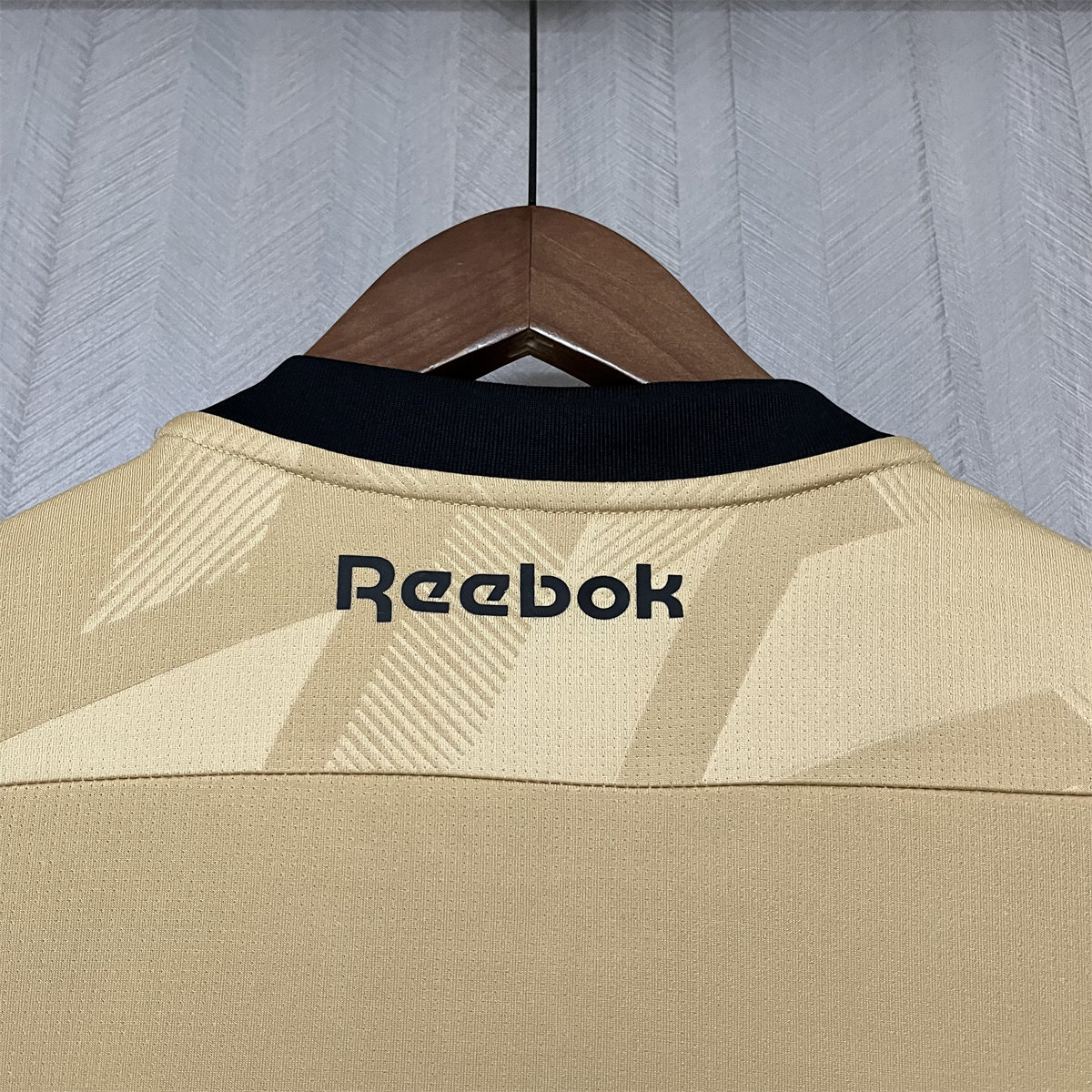 Botafogo 24/25 Goalkeeper Gold Jersey Fan Version