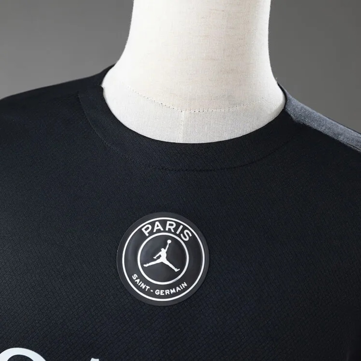 2025/26 PSG Strike Night Black Edition Jersey Fan version