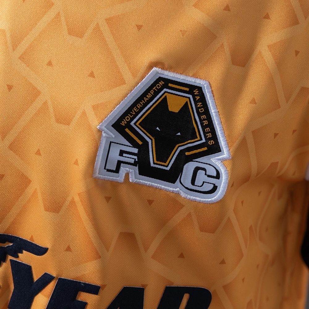 Retro Wolves 1996/98 Home jersey Fan Version