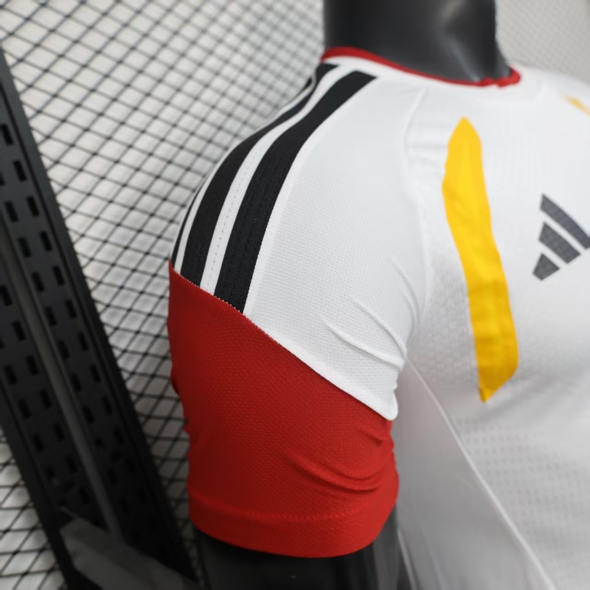 25/26 Germany Training White Jersey Player Version