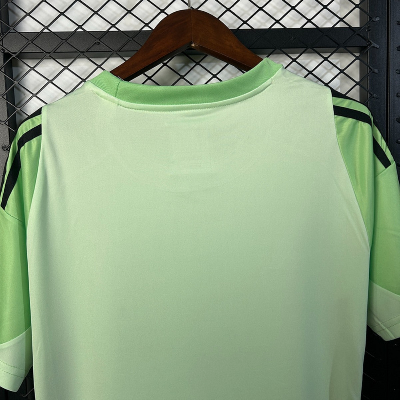 2025/26 Benfica goalkeeper Blue jersey Fan version