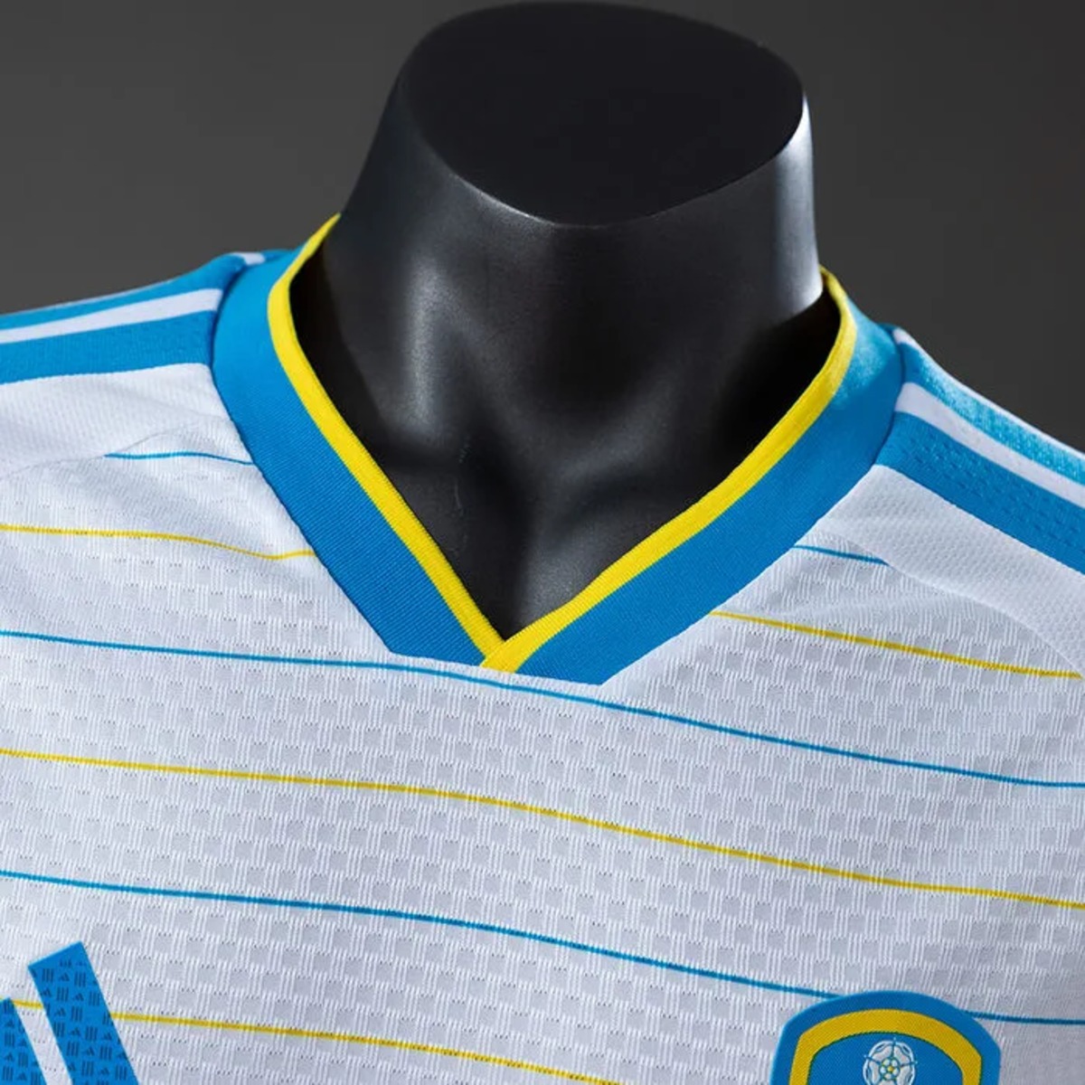 2026/27 Leeds United Home Jersey Player Version