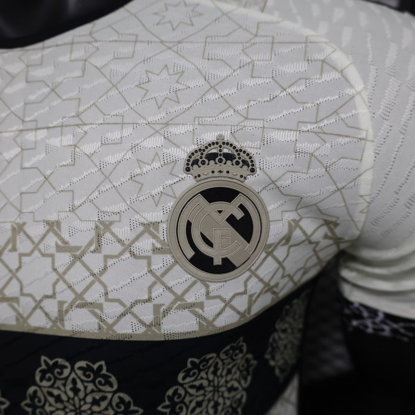 24/25 Real Madrid Special Edition Jersey Player Version