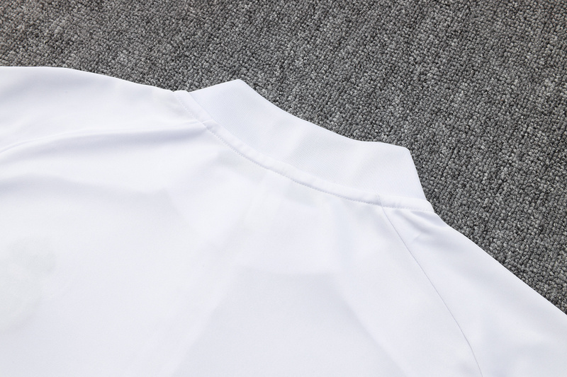 202526 Real Madrid White Long-sleeved half-pull training kit Football team kit
