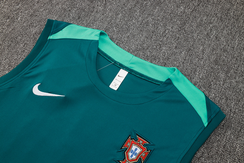 24/25 Portugal Green Training Set Shirt and Shorts