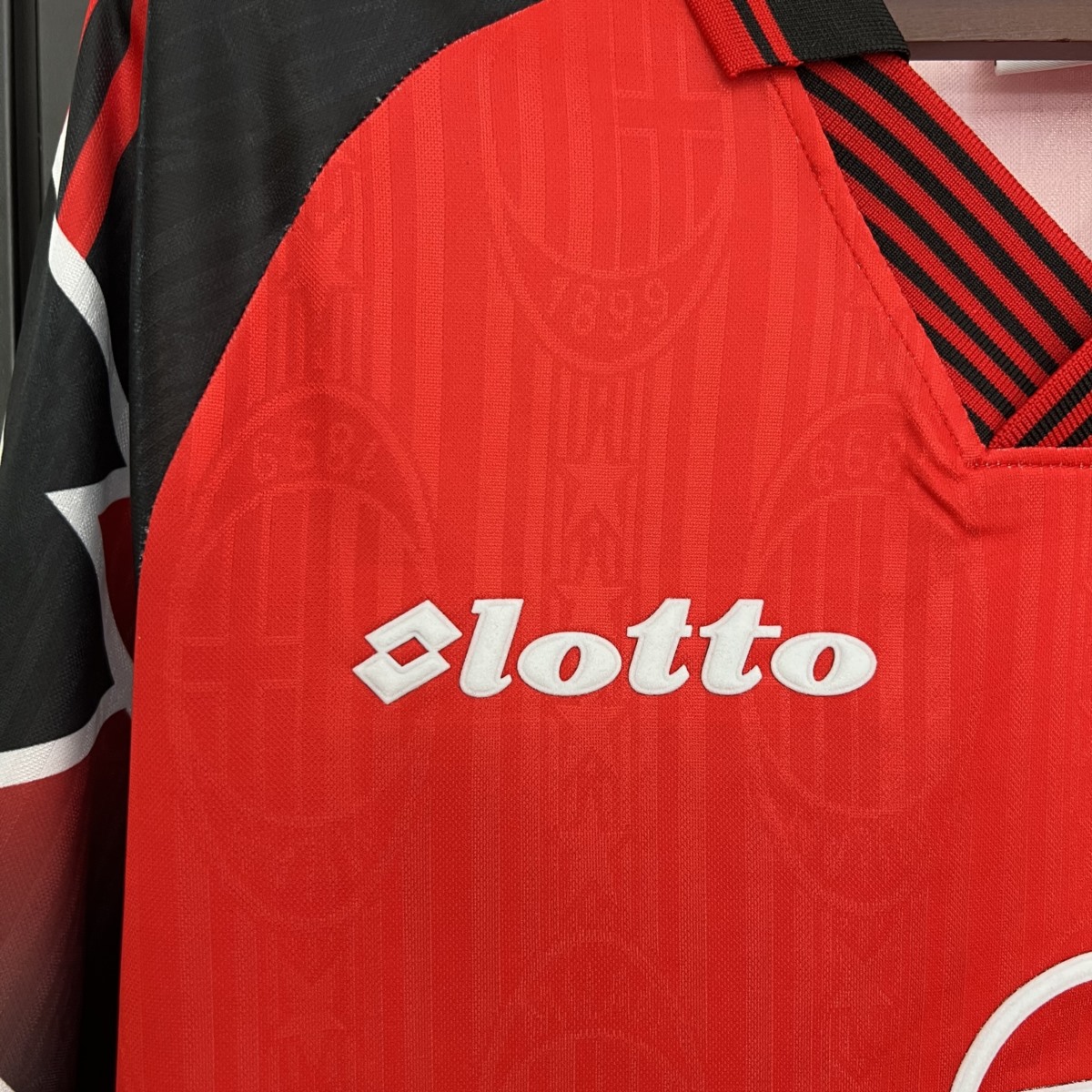 Retro AC Milan 98/99 Red jersey Fan Version