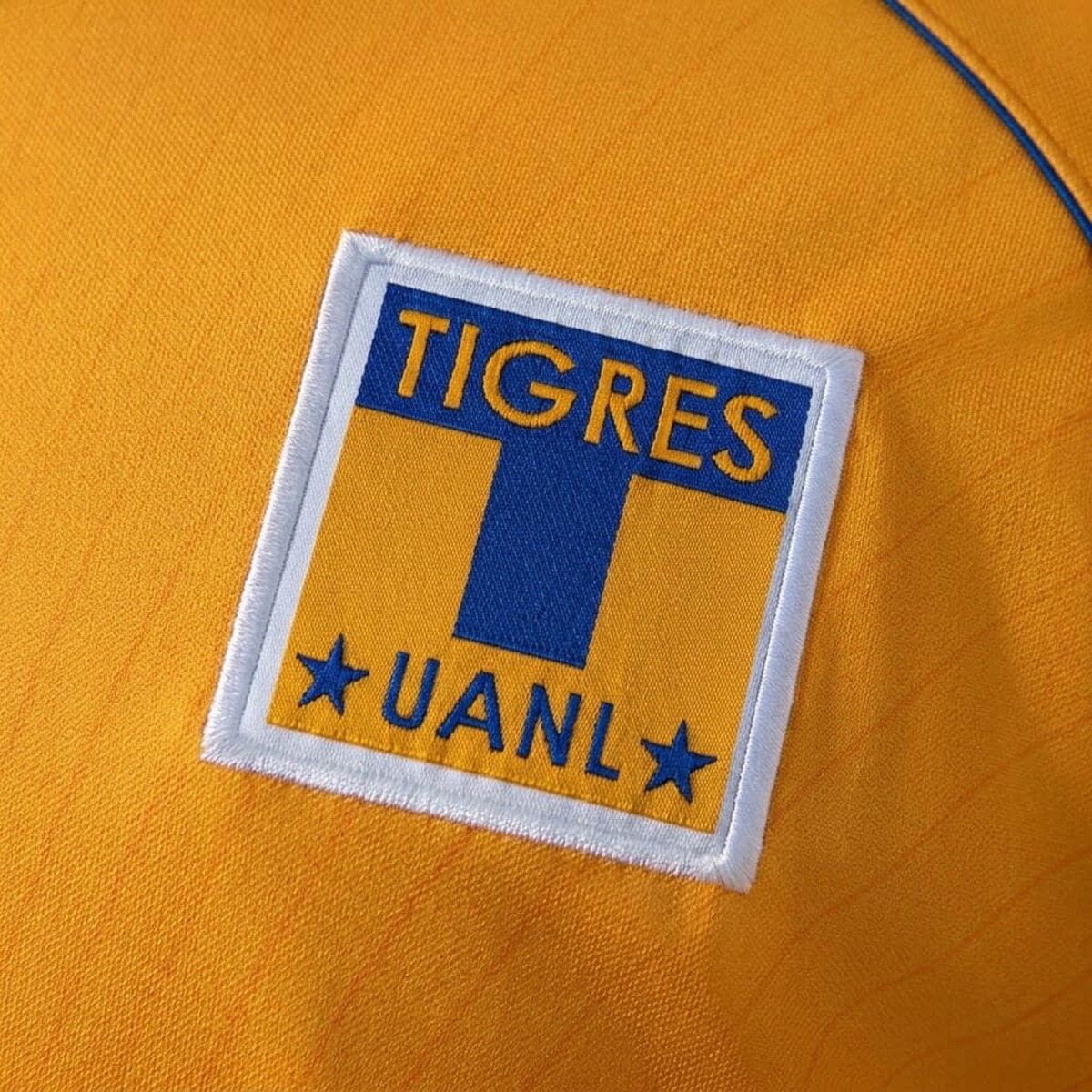 Retro Tigres UANL 2005/06 Home Jersey Fan Version