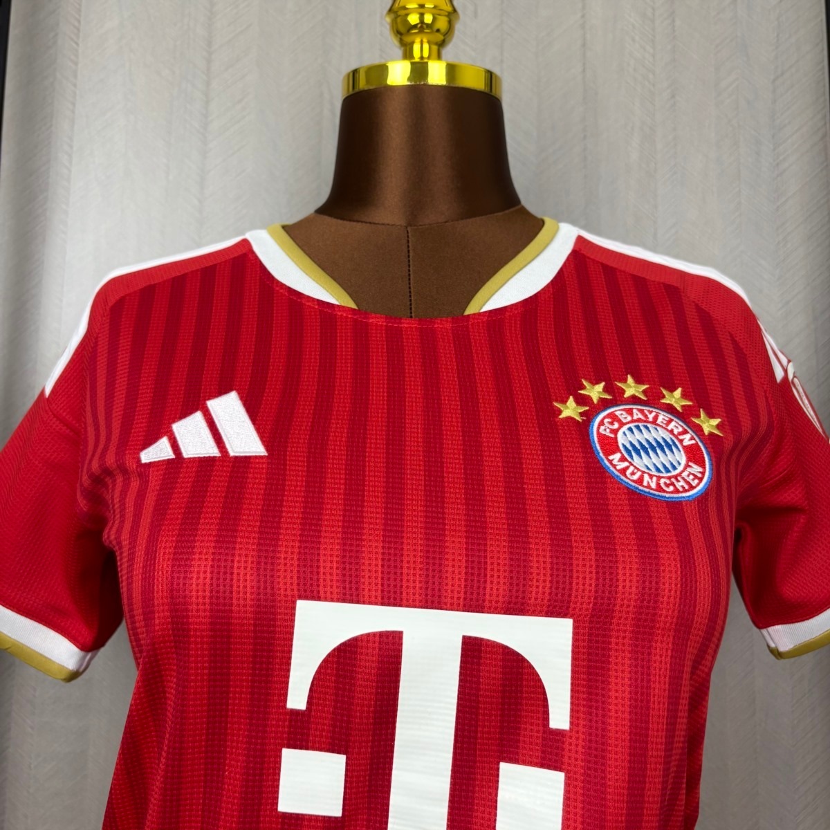 2026/27 Bayern Munich Home Women's Jersey