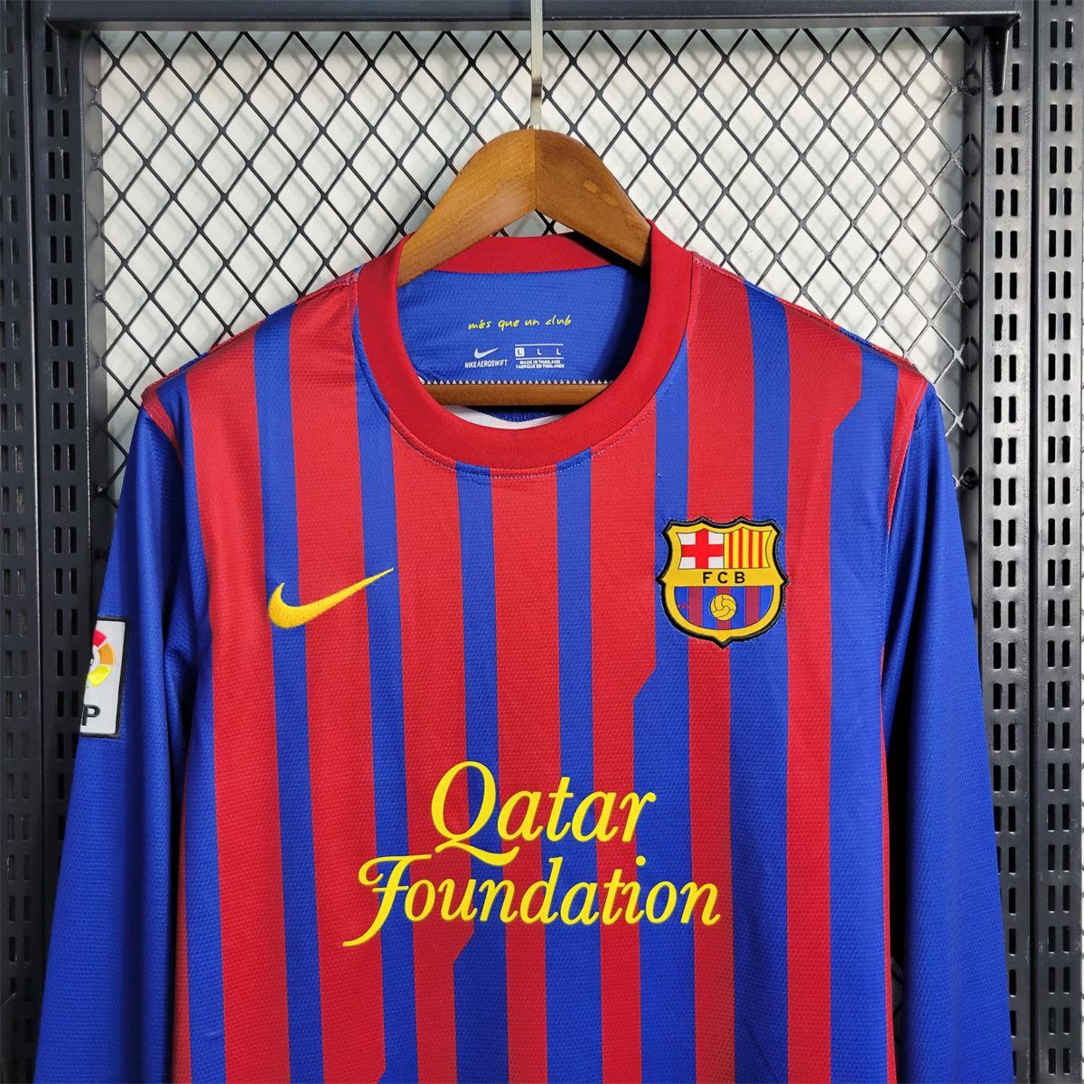 Retro Barcelona 11/12 Long Sleeve Home jersey Fan Version