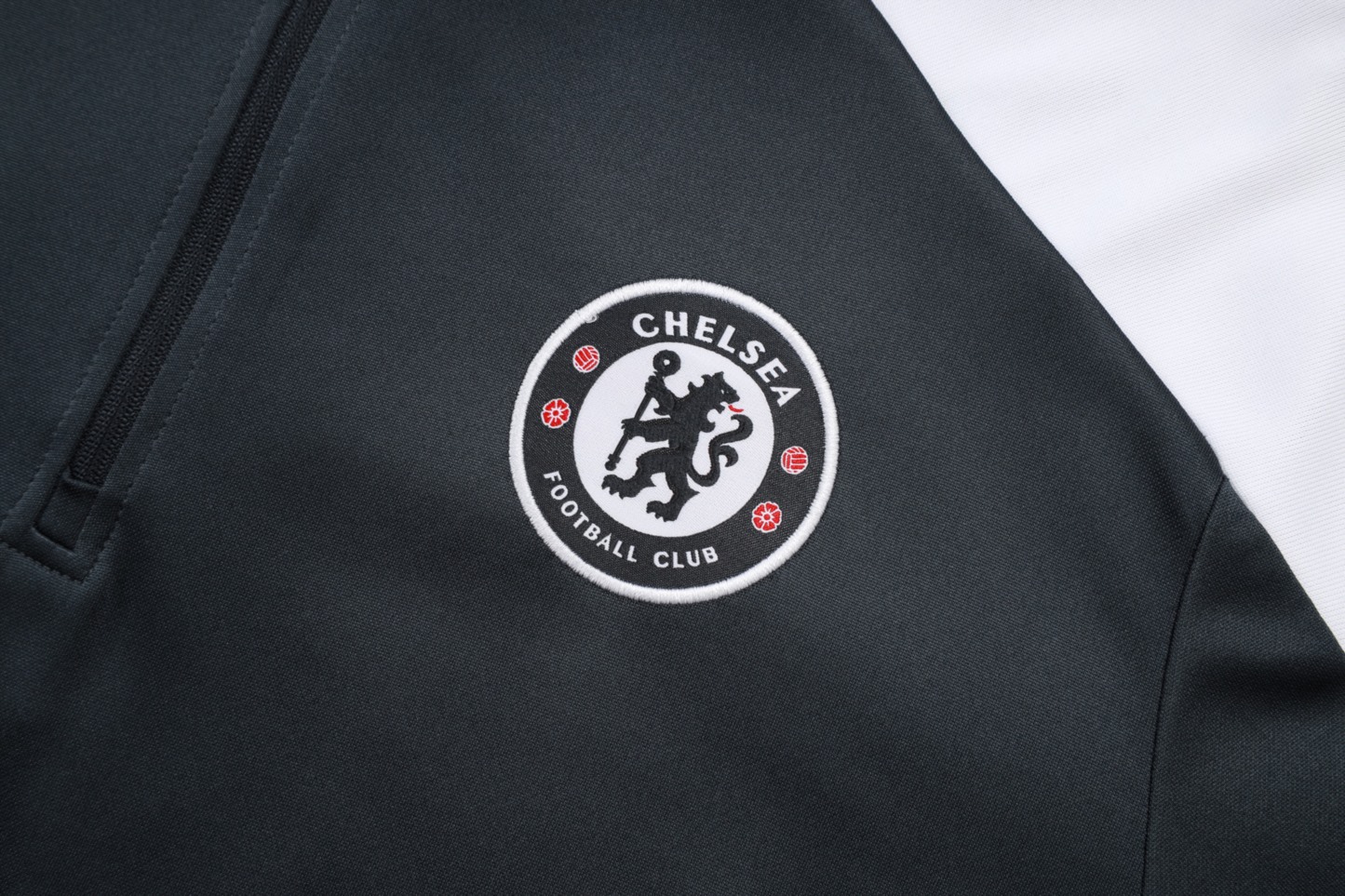 202526 Chelsea dark gray Long-sleeved half-pull training kit Football team kit